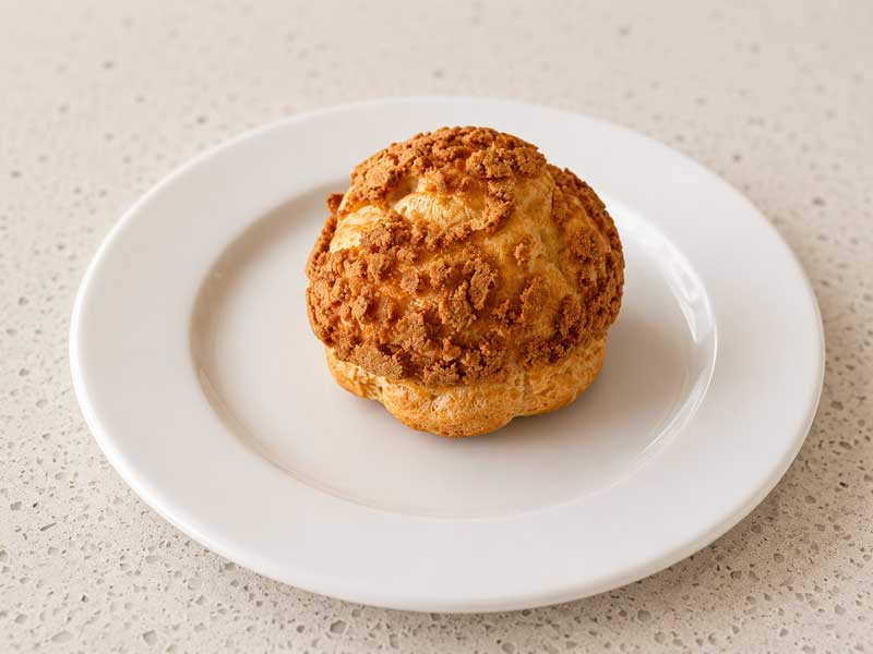 Coffee cream puff